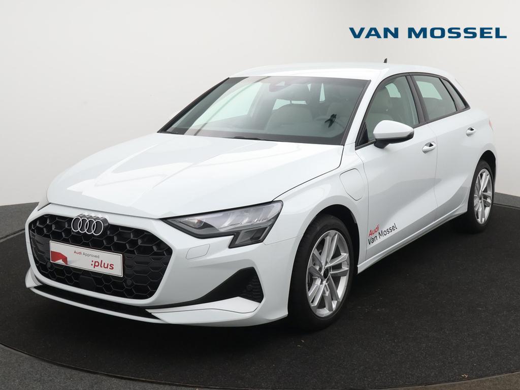 Audi A3 Sportback PHEV A3 Sportback PHEV 40 TFSI e Advanced, Auto's, Audi, Automaat, Wit, Lederen bekleding, Hybride Elektrisch/Benzine