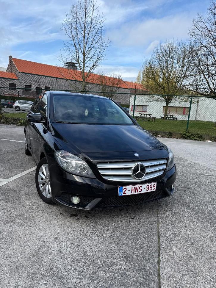 Mercedes benz 180b, Autos, Mercedes-Benz, Entreprise, Classe B, ABS, Régulateur de distance, Airbags, Apple Carplay, Bluetooth