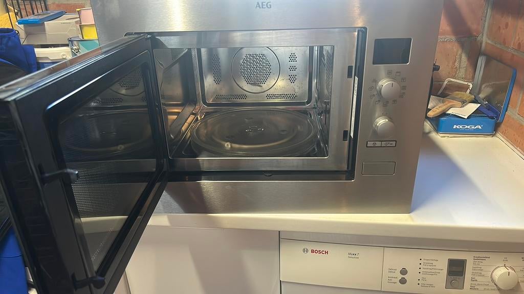 Combi oven met grill, Oven met grill, Inbouw, Draaiplateau, 45 tot 60 cm