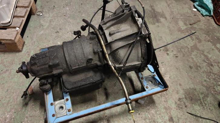 ZF Automaatbak 3HP22 BMW 5 serie E28 1043 000 247 1043000247, Auto-onderdelen, Transmissie en Toebehoren, BMW, Gebruikt, Ophalen of Verzenden