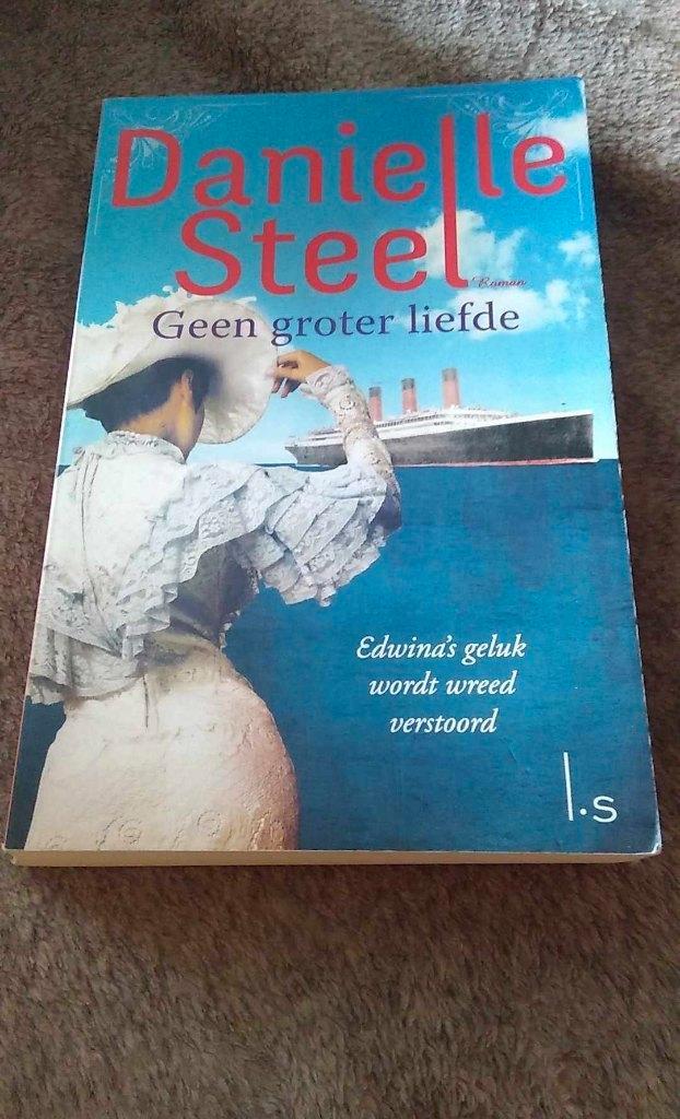 Danielle Steel Geen groter liefde, Livres, Romans, Enlèvement ou Envoi