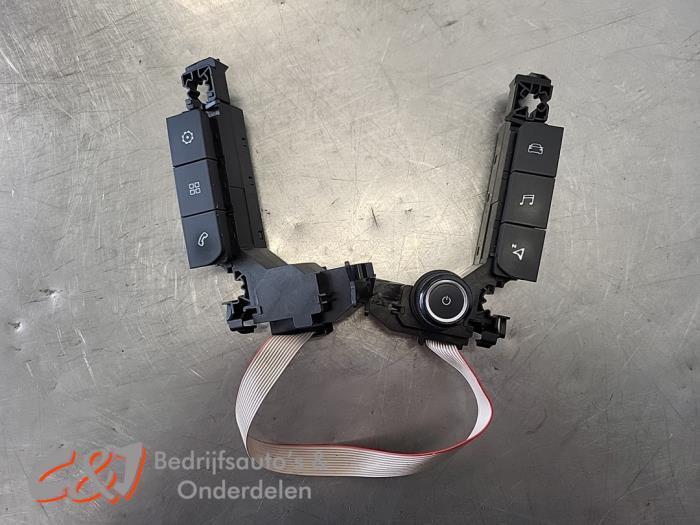 Interrupteur de volant d'un Peugeot Expert, -, 3 mois de garantie, Utilisé, -