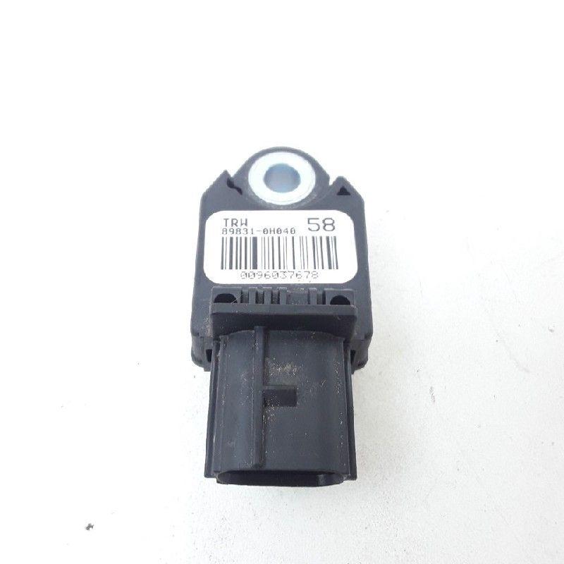 CAPTEUR AIRBAG Toyota Aygo (B40) (|898310H040|), Utilisé, Toyota