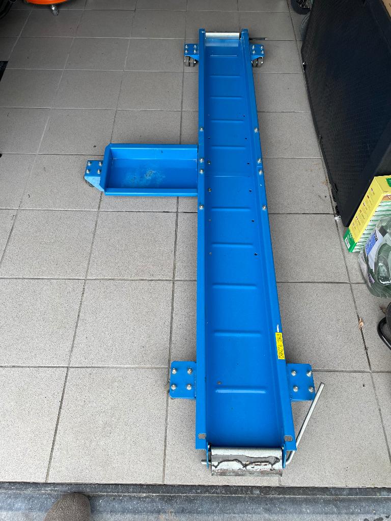 Rail de rangement moto, Ophalen, Zo goed als nieuw