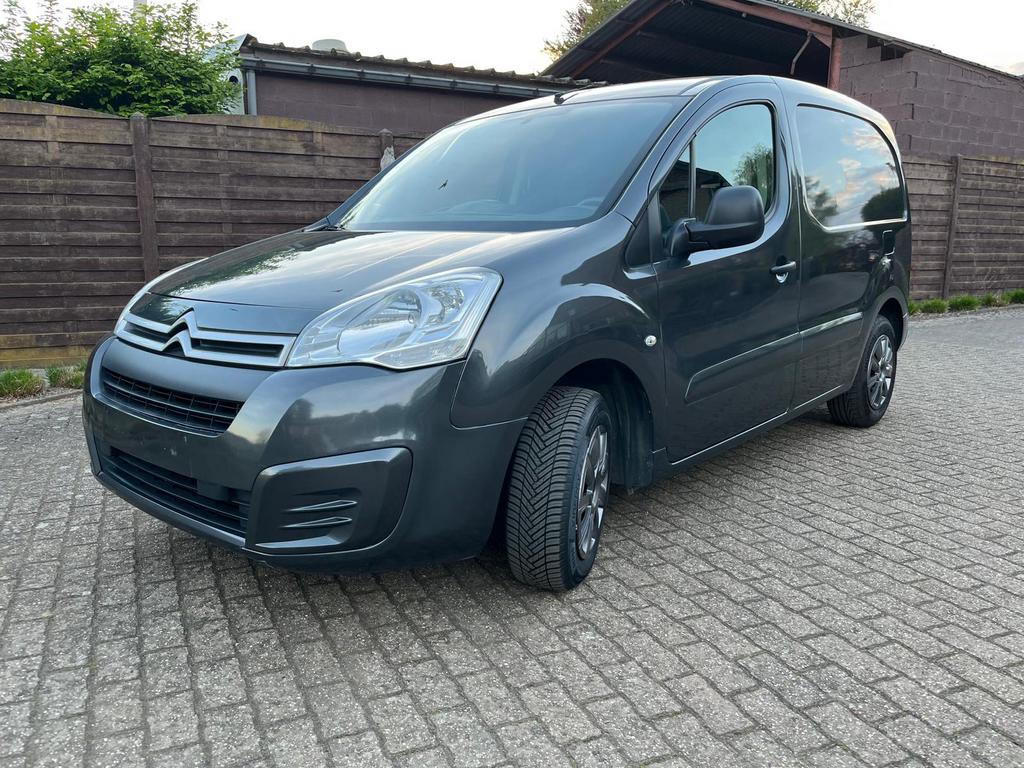 CITROEN  BERLINGO  HDI LICHTE VRACHT MET TREKHAAK, Auto's, Euro 5, Stof, Citroën, 1600 cc