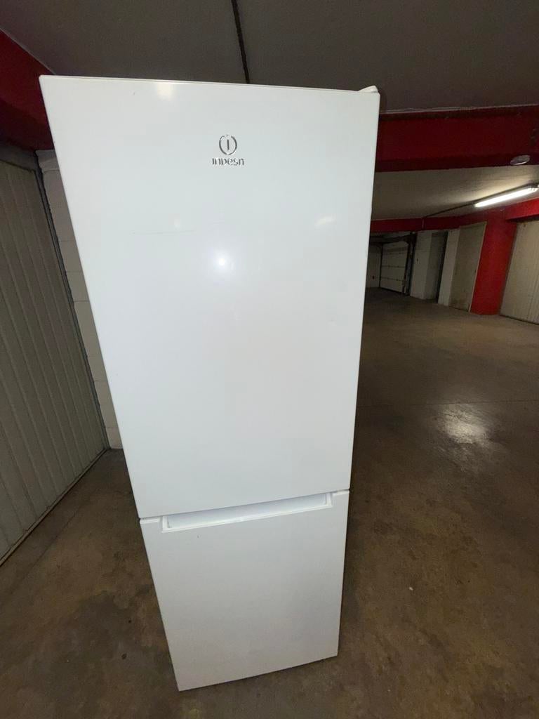 Frigo indest A+, Enlèvement ou Envoi, Comme neuf