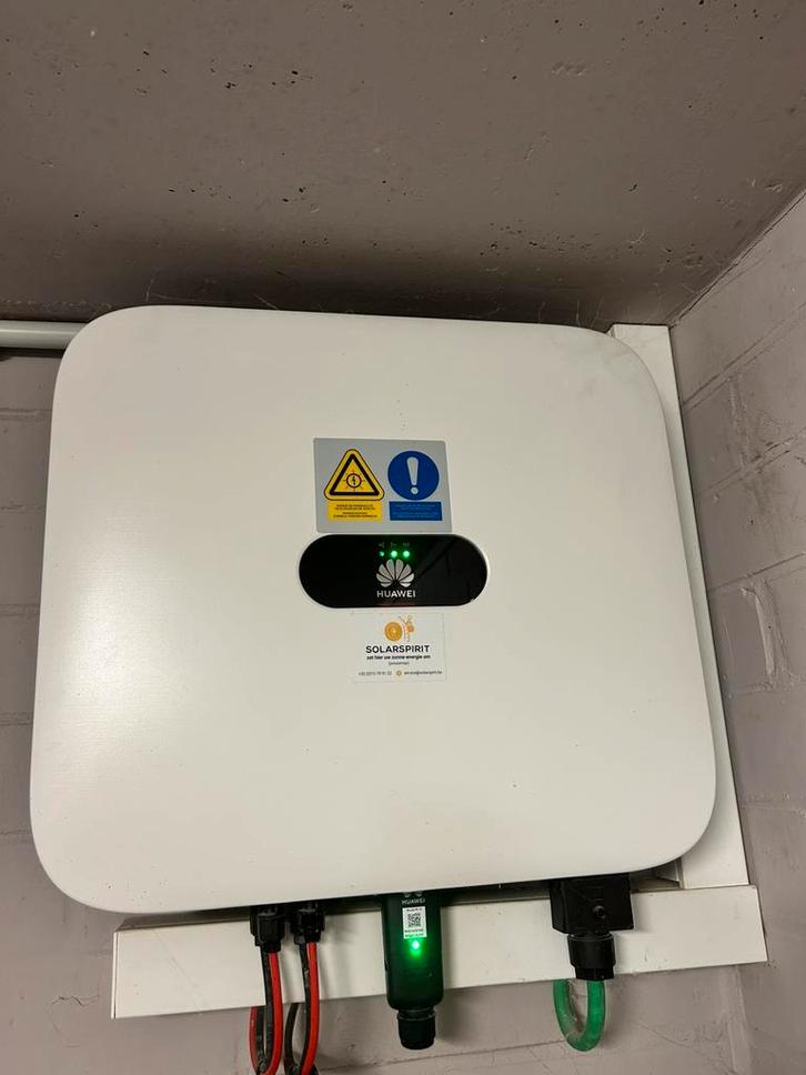 Onduleur à panneau solaire Huawei 10ktl, Bricolage & Construction, Panneaux solaires & Accessoires, Comme neuf, Enlèvement