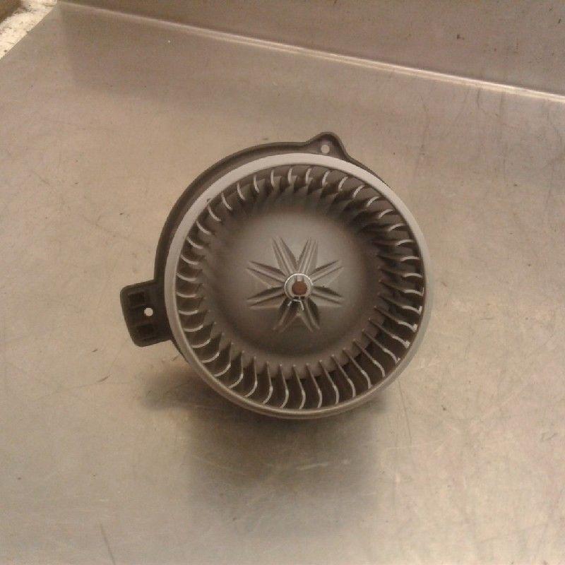 VENTILATEUR RADIATEUR MOTEUR Kia Rio III (UB), Autos : Pièces & Accessoires, Utilisé, Kia