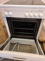 Vitrokeramisch kookfornuis  AEG, Elektronische apparatuur, Fornuizen, Keramisch, Zo goed als nieuw, Energieklasse A of zuiniger