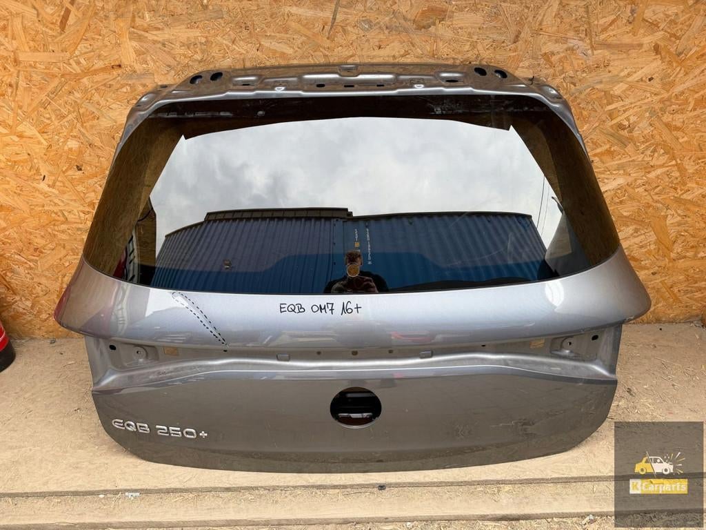 Mercedes EQB W243 achterklep, Gebruikt, Mercedes-Benz AG, Mercedes-Benz, Mercedesstrasse 120
70372  Stuttgart, DE