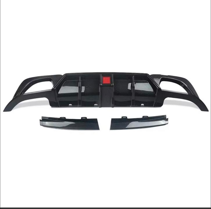 Diffuseur en carbone avec feu de signalisation BMW Série 3, Autos : Pièces & Accessoires, Carrosserie & Tôlerie, BMW, Arrière