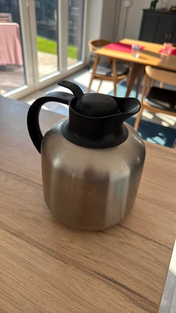 Pichet isotherme 1,8L IKEA, Maison & Meubles, Enlèvement, Utilisé