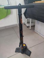 Pompe à vélo Air-X-plorer, Vélos & Vélomoteurs, Enlèvement, Manomètre, Comme neuf