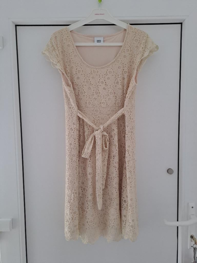 Jolie robe de maternité en dentelle Mamalicious - taille L, Vêtements | Femmes, Taille 42/44 (L), Enlèvement ou Envoi, Beige, Comme neuf