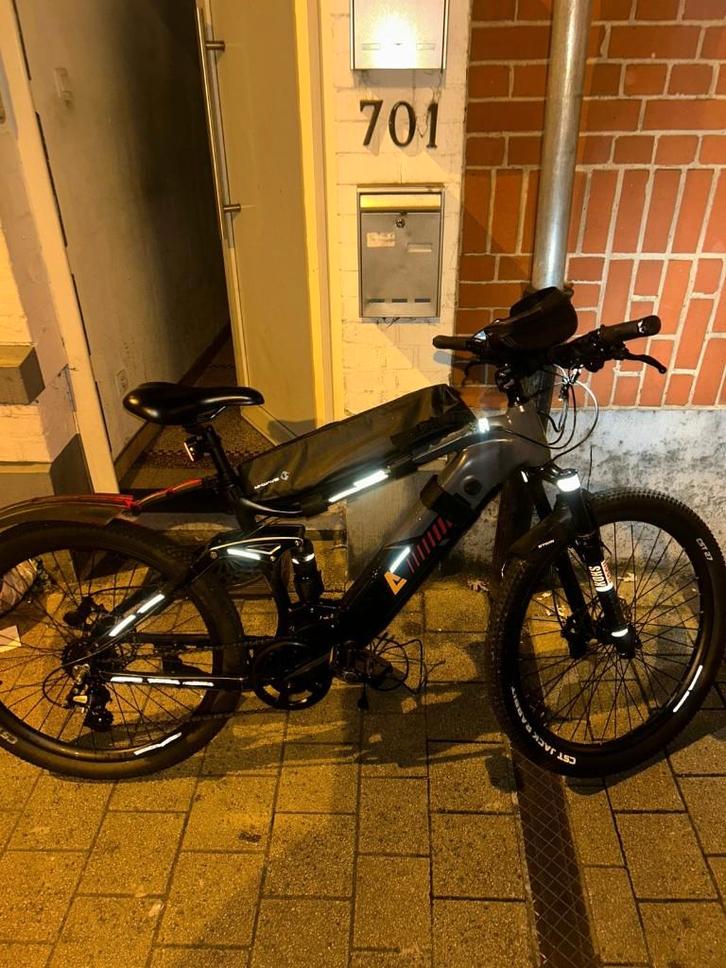 Velo electrique Accolmile cola, Vélos & Vélomoteurs, Vélos électriques, Comme neuf, Autres marques, 59 cm ou plus, 50 km par batterie ou plus