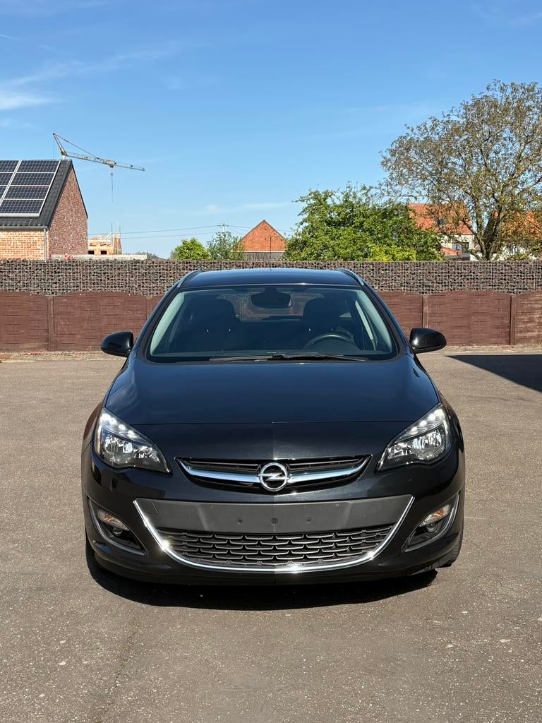 Opel Astra Sports Tourer 1.4 Benzine (2015), Auto's, Opel, Bedrijf, Te koop, Astra, Airbags, Airconditioning, Bluetooth, Boordcomputer