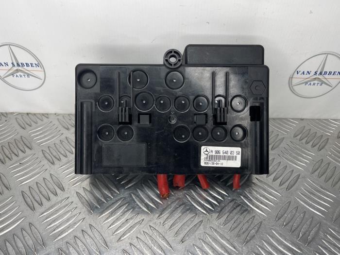 Zekeringkast van een Mercedes Sprinter, Auto-onderdelen, Elektronica en Kabels, Mercedes-Benz, Gebruikt, 3 maanden garantie