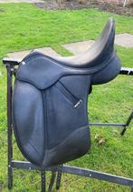 Zadel; Wintec Isabell Werth 17,5 inch Zwart, Animaux & Accessoires, Chevaux & Poneys | Selles, Enlèvement ou Envoi, Utilisé, Dressage