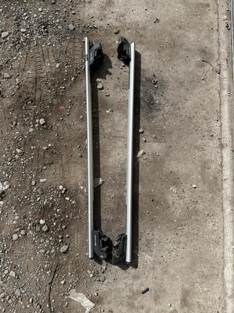 Originele hyundai dakdragers, Auto diversen, Dakdragers, Ophalen, Zo goed als nieuw