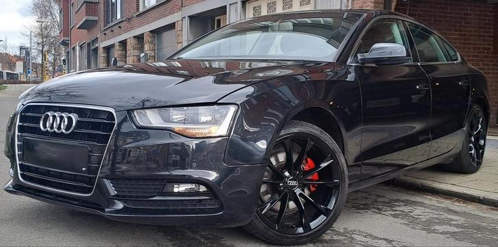 Audi A5 2l TDI Klaar voor registratie. Nieuwe velgen en band, Auto's, Audi, Particulier, ABS, Bluetooth, Boordcomputer, Cruise Control