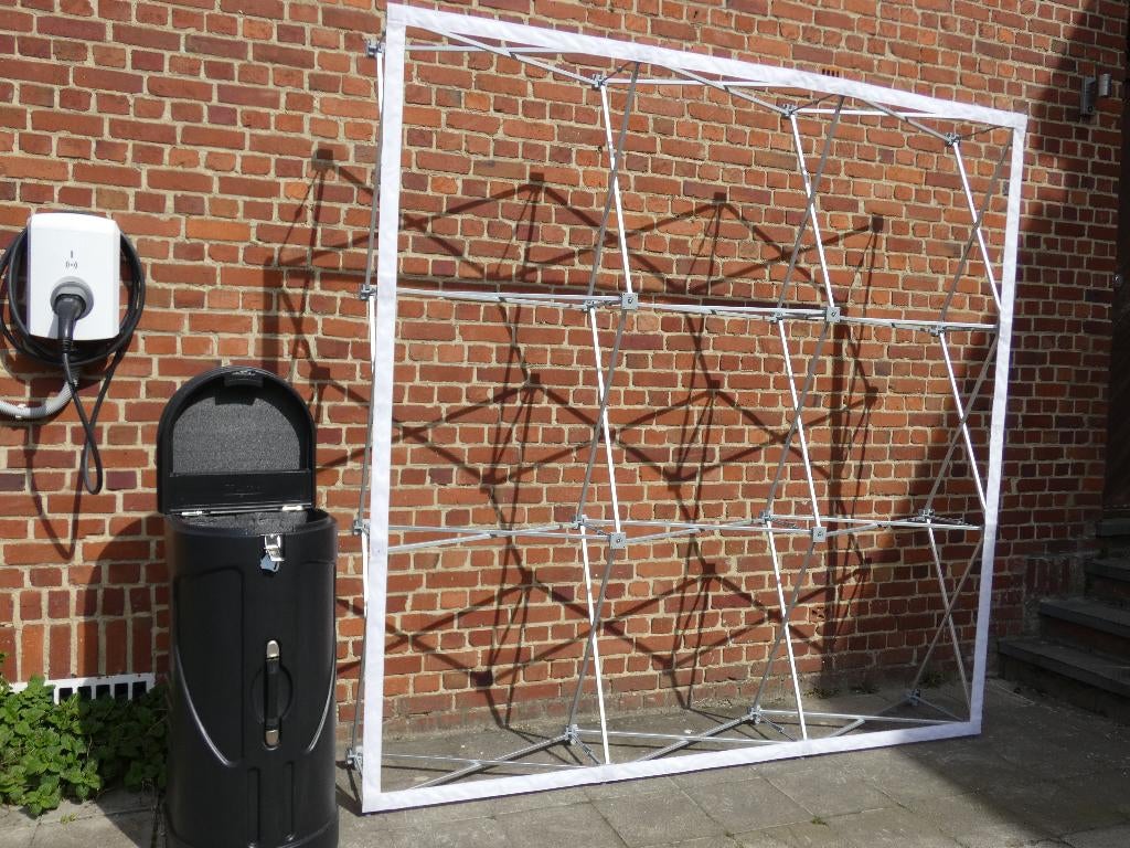 Ondersteuning voor 3mx3m reclamedisplays, Ophalen, Zo goed als nieuw, Reclamebord