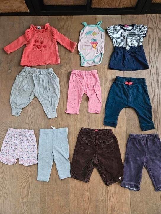 Groot pakket kleertjes voor meisje maat 68, Kinderen en Baby's, Babykleding | Maat 68, Zo goed als nieuw, Meisje, Ophalen