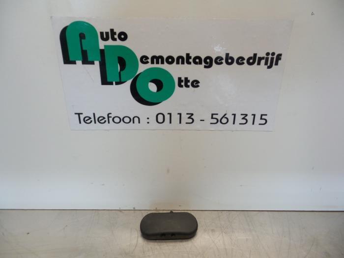 Ruitensproeier voor van een Audi A3 (A3 03-), Auto-onderdelen, Ruiten en Toebehoren, Audi, Gebruikt, 3 maanden garantie, Ophalen of Verzenden