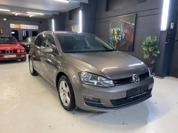 VW GOLF 7 ** HIGHLINE ** BOITE AUTO ** 12 MOIS DE GARANTIE beschikbaar voor biedingen