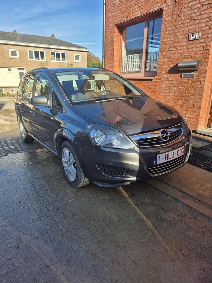 Opel Zafira 1.6 benzine/essence, Autos, Opel, Particulier, Zafira, ABS, Airbags, Air conditionné, Ordinateur de bord, Verrouillage central