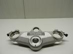CBR1000F 1989 - 1992 Honda Kroonplaat D1-44135, Motoren