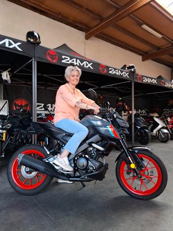 Yamaha MT 125CC Autorijbewijs  beschikbaar voor biedingen