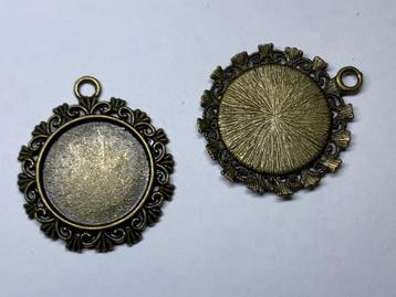 Cabochon hanger oudgoud kleur 5 stuks beschikbaar voor biedingen