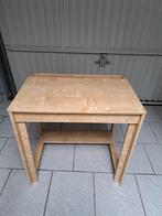 Smal bureautje IKEA, zo goed als nieuw. L70, b50, h73 cm, Ophalen, Zo goed als nieuw, Bureau