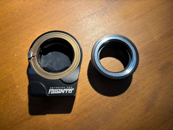 Fotodiox Pronto autofocus adapter Leica M/M42 naar Sony E, Audio, Tv en Foto, Foto | Lenzen en Objectieven, Zo goed als nieuw
