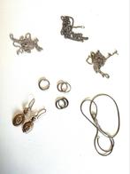 Lot 4 chaînettes argent, 3 boucles d’oreilles vintage, Bijoux, Sacs & Beauté, Bracelets à breloques, Argent, Utilisé