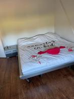 Design bed 200x180cm op wielen, Ophalen, Overige materialen, Zo goed als nieuw, 180 cm