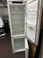 IKEA ISANDE INBOUWFRIGO + DIEPVRIES COMBINATIE, Elektronische apparatuur, Koelkasten en IJskasten, Ophalen, Gebruikt, Met aparte vriezer