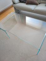 Massief glazen salontafel. Eigentijds design., Ophalen
