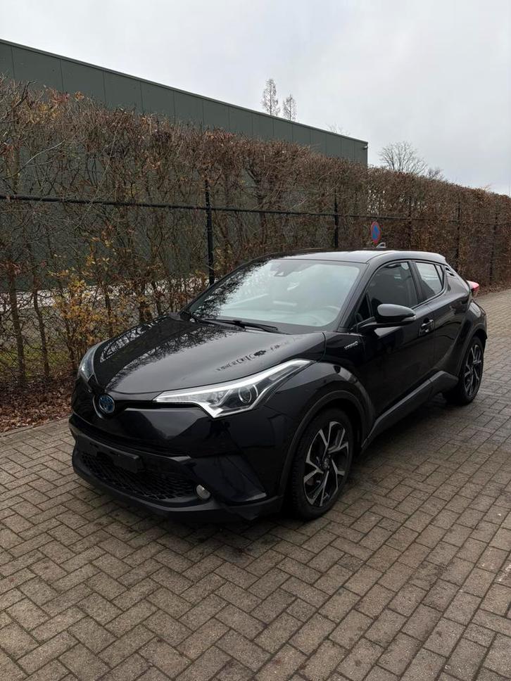 Toyota C-HR Hybrid 2019 154.500 km, Autos : Divers, Voitures accidentées, Toyota, Automatique, Hybride Électrique/Essence, Noir