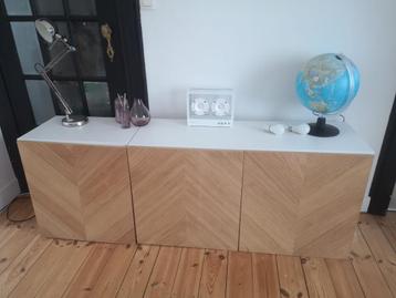 BESTA combinaison de rangement Hedeviken/Ösarp plaqué chêne beschikbaar voor biedingen