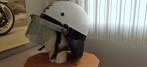 Duitse helm (vermoedelijk) .. ,, Ophalen