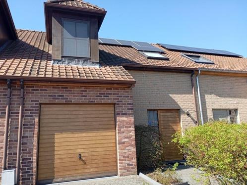 maison à vendre : Dans un clos, maison récente orientée sud-, Immo, Huizen en Appartementen te koop, Brussel, tot 200 m², Tussenwoning