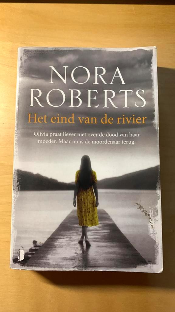 Le bout de la rivière - Nora Roberts, Livres, Thrillers, Enlèvement ou Envoi