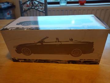 BMW M4 Cabriolet 2020 Red Metallic Minichamps 1:18, Enlèvement ou Envoi, Comme neuf, Voiture, MiniChamps