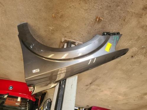 Scherm links-voor van een Fiat Freemont, Auto-onderdelen, Carrosserie, Fiat, Gebruikt, 3 maanden garantie