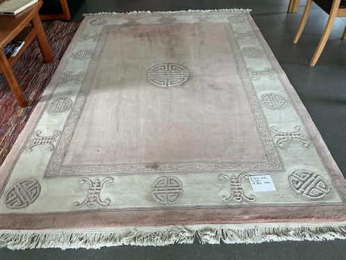 heel mooi en dik tapijt van 240 cm op 170 cm, Huis en Inrichting, Stoffering | Tapijten en Vloerkleden, Zo goed als nieuw, Ophalen