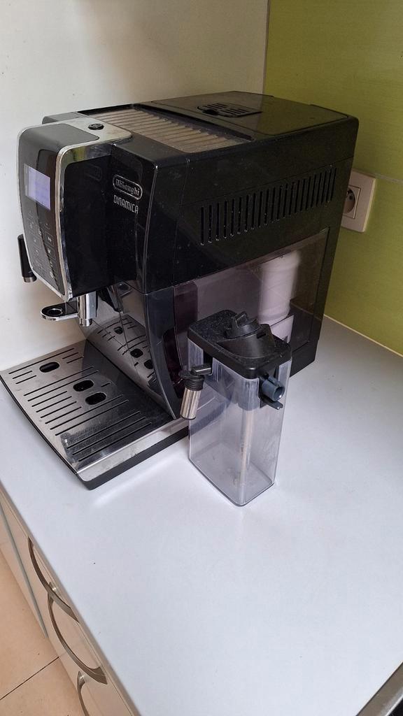 DE LONGHI Machine expresso Dinamica, Elektronische apparatuur, Koffiemachine-accessoires, Zo goed als nieuw, Ophalen
