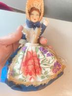 Petite poupée artistique en porcelaine, Enlèvement ou Envoi
