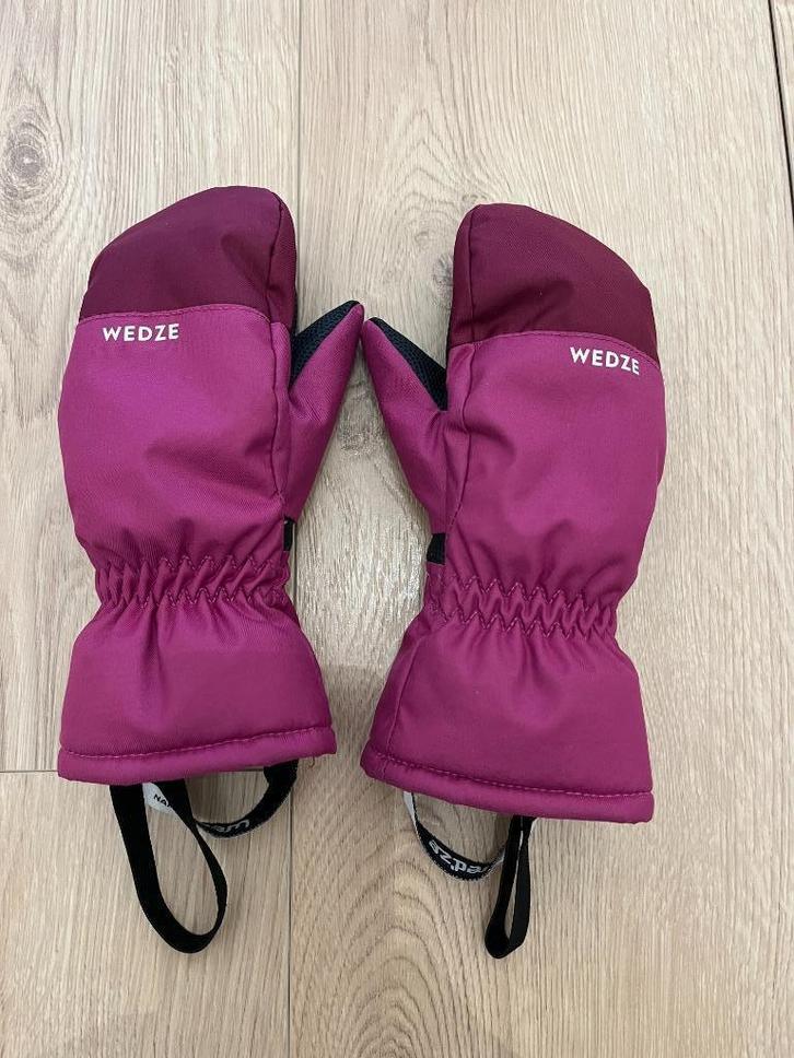 Decathlon kinderwanten maat 6 - 7 jaar, Kinderen en Baby's, Kinderkleding | Mutsen, Sjaals en Handschoenen, Gebruikt, Handschoenen