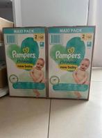 2 maxi pakken pampers maat 2 (4-8kg) 96 pampers per doos., Ophalen of Verzenden, Zo goed als nieuw